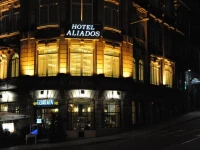 Aliados 3*