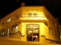 Ericeira Surf Hostel 
