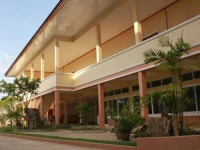 Baiboon Place Hotel & Convention Center 3*