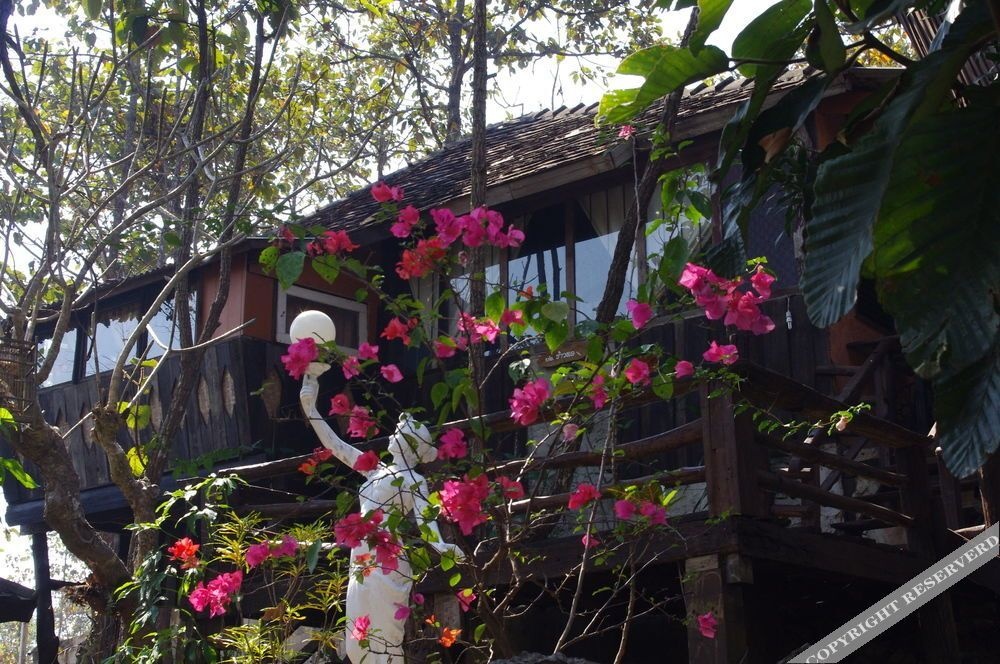 Lhongkhao Resort 3*