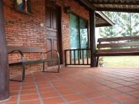 Apirata Resort 3*