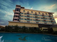 Ruean Phae Royal Park Hotel 4*