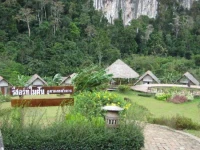 The Cliff & River Jungle Resort 2*