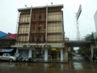 Sri Chumphon Hotel 3*