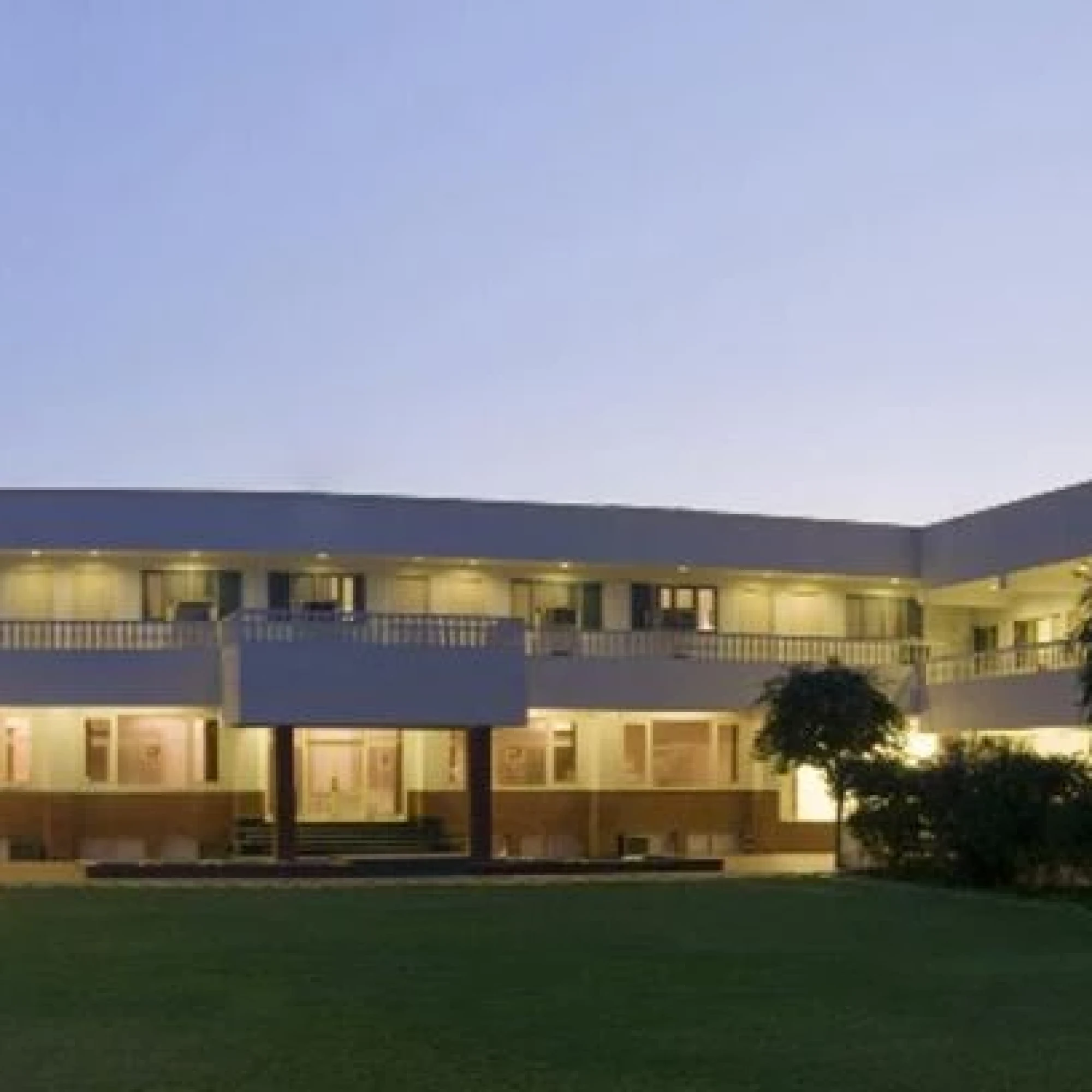 Grand Hotel Agra 3*