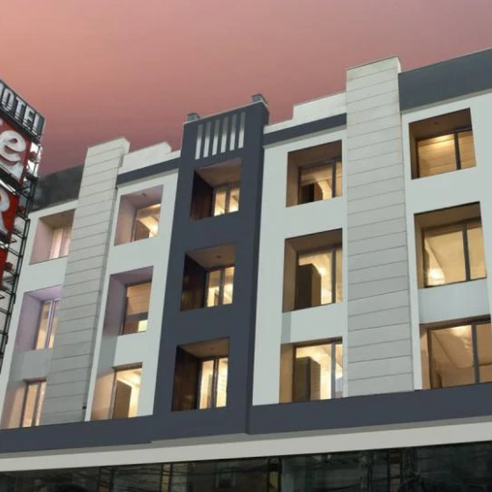 Le Roi New Delhi 3*