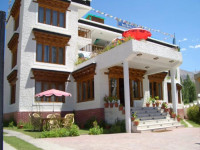 Holiday Ladakh