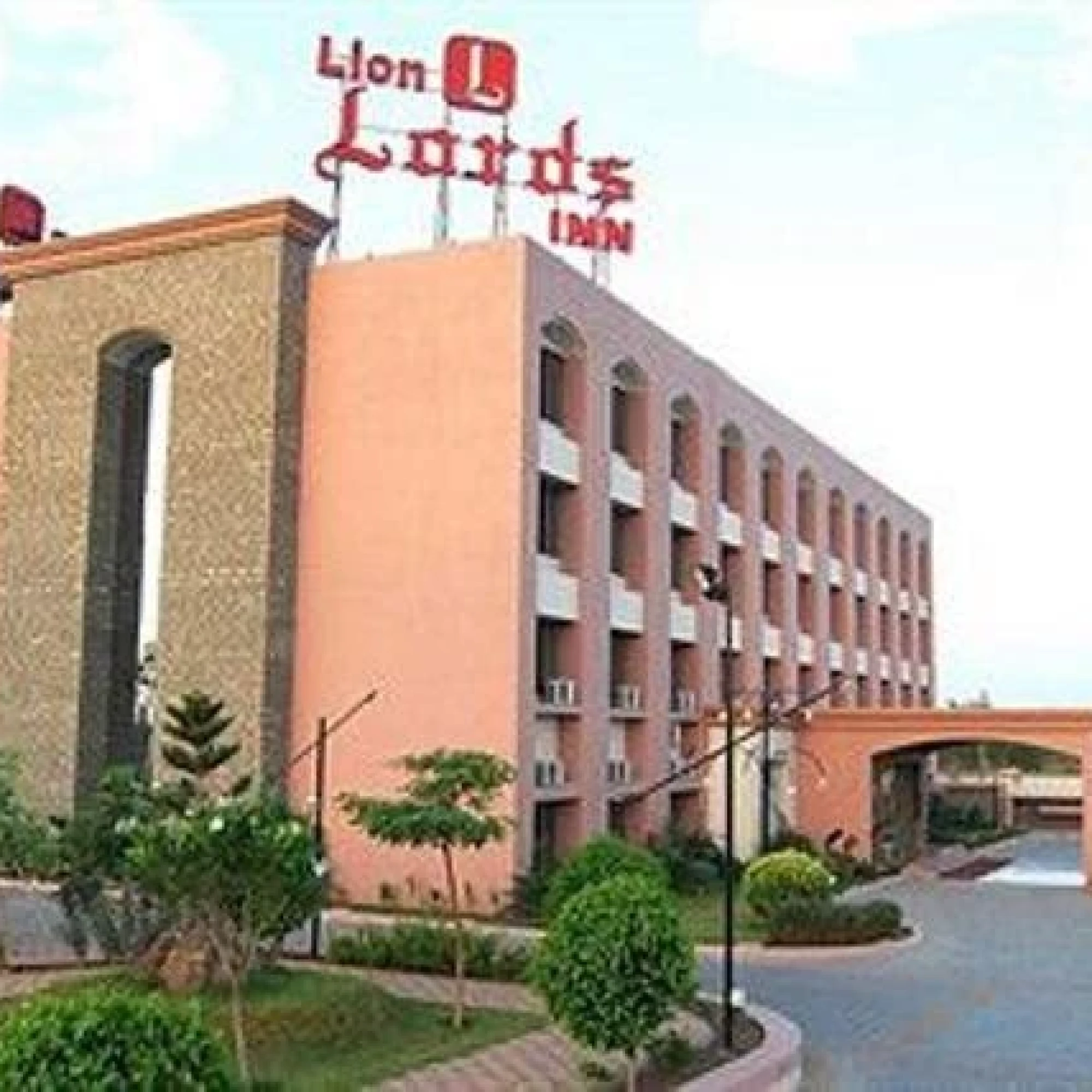 Lion Lords Inn 3*