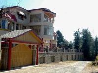 Aapo Aap Home Stay 