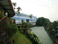 Marcopolo & Convention Hall Hotel