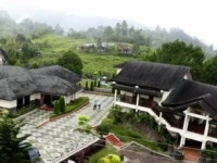 Nuansa Maninjau Resort 3*
