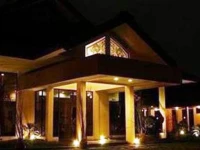 Grand Trisula Hotel 
