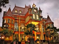 Gajahmada Graha 3*