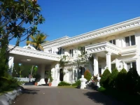 The Poencer Hotel &amp; Resort / The Poencer Hotel, Puncak 3*