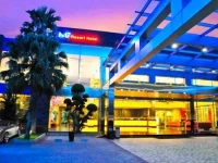 FM7 Resort Hotel Jakarta 4*