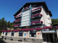 Apartamentos Mundaka 2*