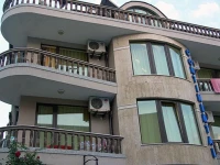 Continental (РљРѕРЅС‚РёРЅРµРЅС‚Р°Р») 3*
