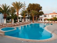 Stavrolia 3*