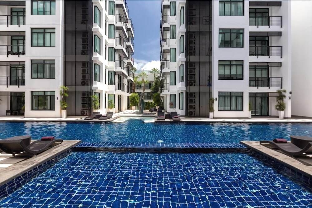 The Regent Condo 3*