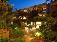 White Rocks 5*