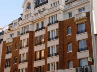 Holiday Inn Paris Auteuil 3*