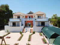 Aithrio Hotel