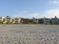 Golden Bay 
