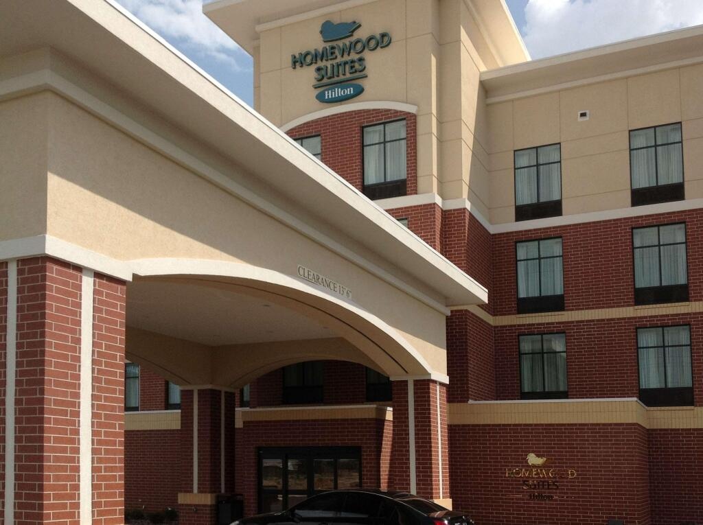 Homewood Suites by Hilton Joplin 3*