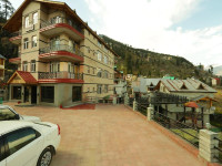 Kufri Holiday Resort
