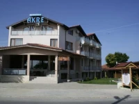 Akre 3*