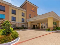 Comfort Suites Forrest City 3*