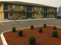 Royal Inn Eugene 2*
