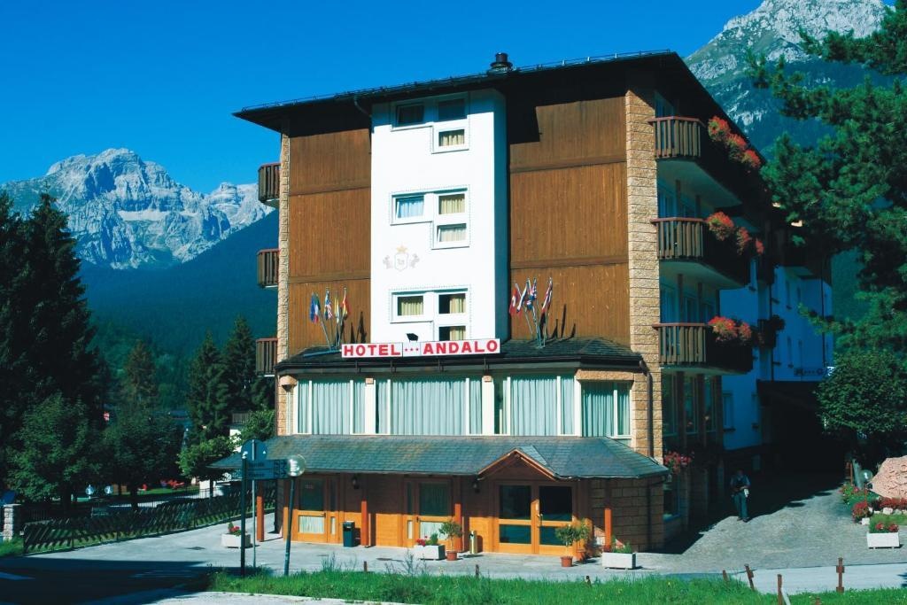 Hotel Andalo 3*