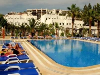 Nagi Beach Hotel 