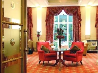 Westbury 4*
