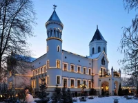 Schloss Bredenfelde 3*