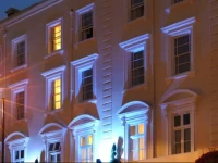 Comfort Inn Buckingham Palace Road 3*