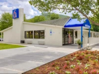 Motel 6 Asheville 1*
