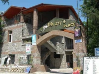 Muzzys Place 