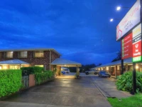 Rosebourne Gardens Motel 3*