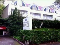 Apartment Hotel Dahlem 2*