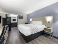 Knights Inn Cookeville 2*
