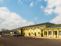Quality Inn Mitchell 2*