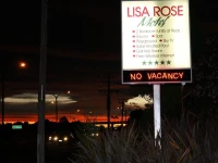 Lisa Rose Motel 5*