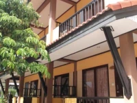 Rin Bay View Bungalow & Restaurant 2*