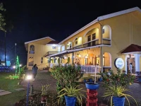 Carina Beach Resort 2*