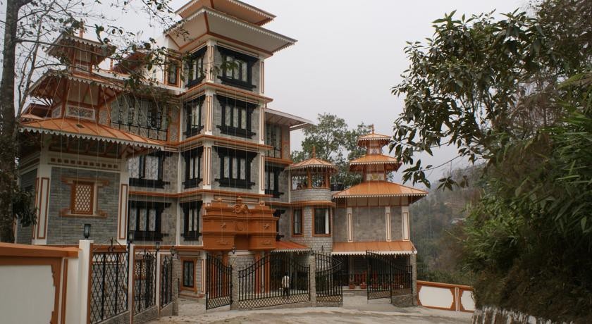 Saramsa Resort