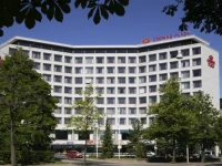 Crowne Plaza 4*