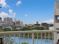Founda Gardens Apartments 4*