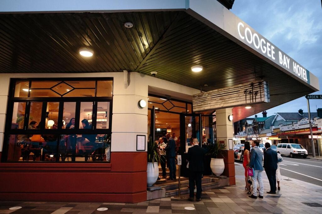 Coogee Bay Hotel 4*